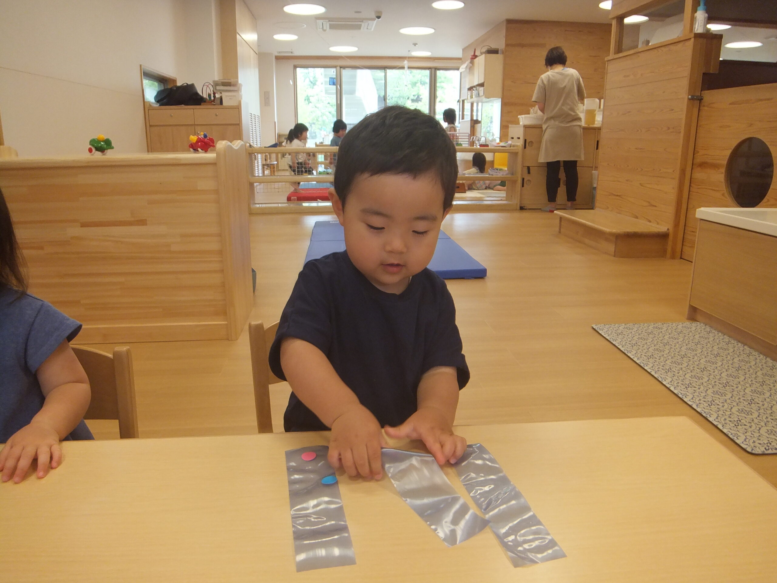 1 歳児 指先 の 発達