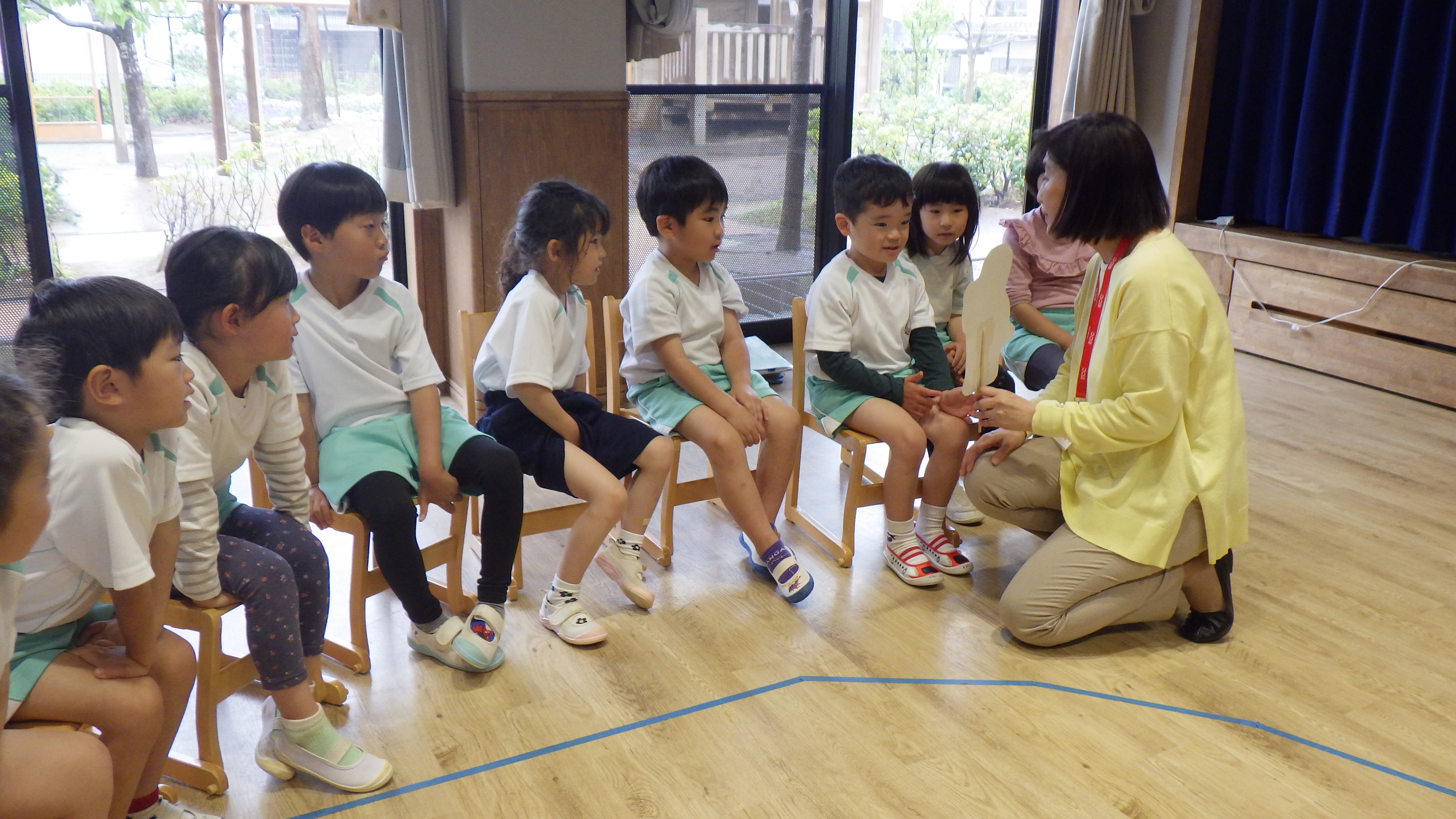 家庭保育園 第5教室 英語教材