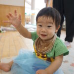 【０歳児】感触遊び【６月の様子】