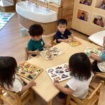 室内遊びの様子　～1歳児～