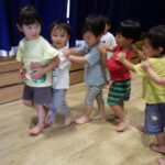 ９月　リトミック（２歳児）
