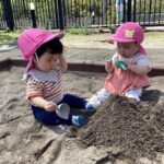 ５月　戸外遊び（０歳児）