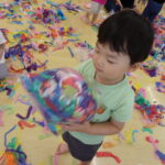 ふわふわ お花紙！(２歳児)