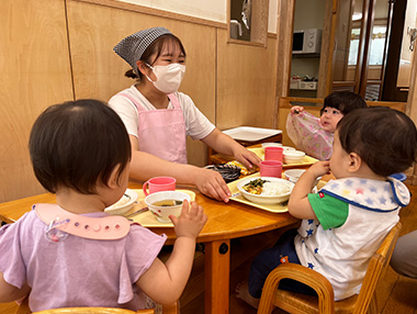給食「おいしいお昼ごはん」
